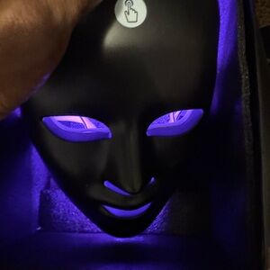 Black LED Skincare Mask